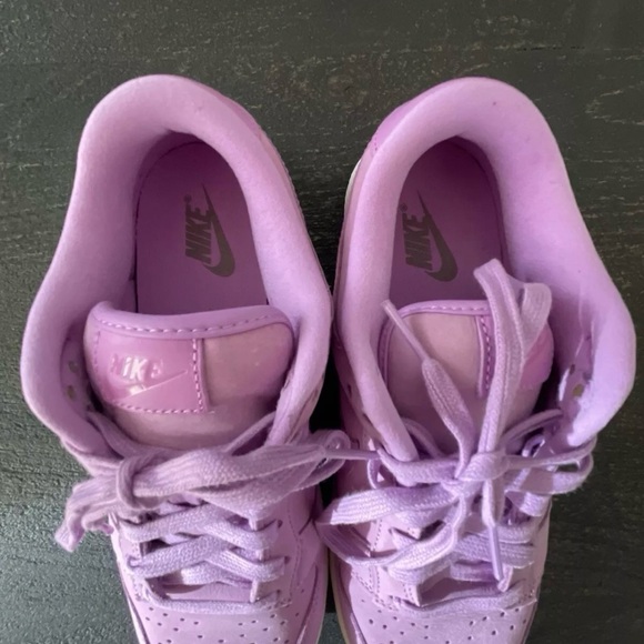 Nike Dunk Low Premium MF,  Women’s Shoes, Fuschia Rush, Size W 8.5 - Picture 2 of 10